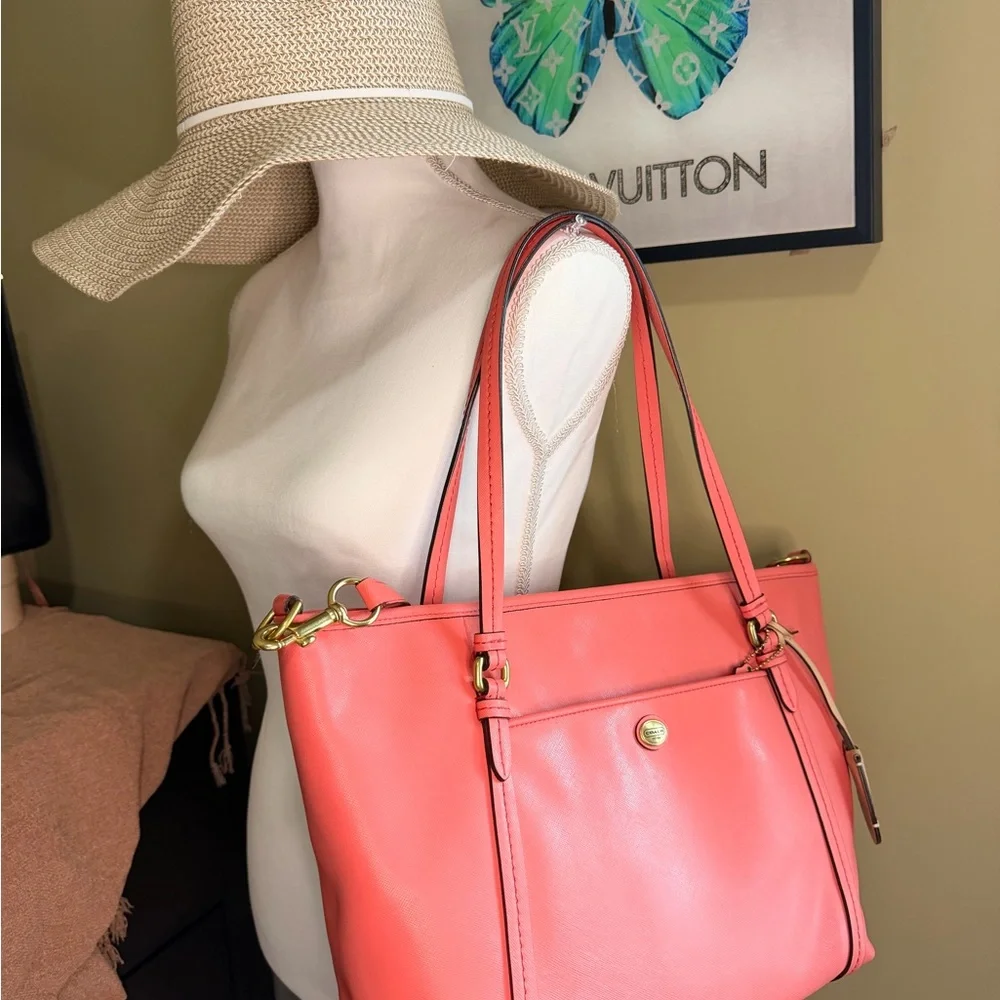 Coach Peyton Leather Jordan Double Zip Carryall tote/crossbody - Picture 16 of 16